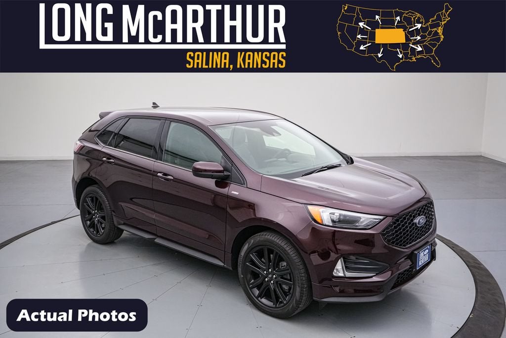 2024 Ford Edge ST Line in Burgundy Velvet Metallic Tinted Clearcoat — front three-quarter view
