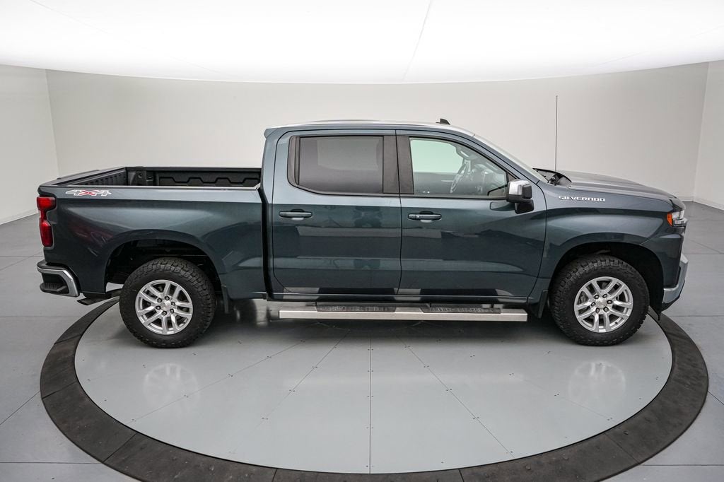 2021 Chevrolet Silverado 1500 — rear three-quarter view