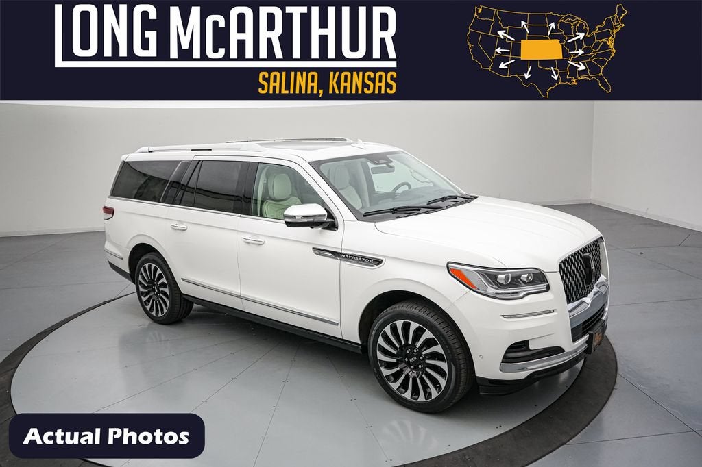 2024 Lincoln Navigator L Black Label Chalet in Pristine White Metallic Tri-Coat — front three-quarter view