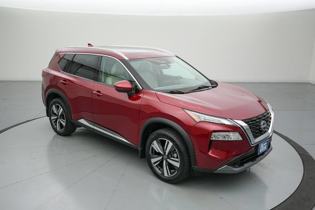 2023 Nissan Rogue — side profile view