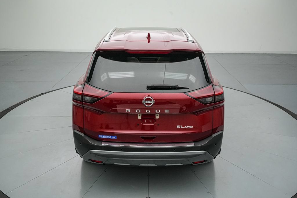 2023 Nissan Rogue — detail view